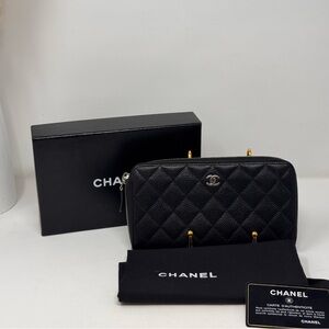 💯Authentic CHANEL Black Caviar Quilted Gusset zippy Wallet SHW